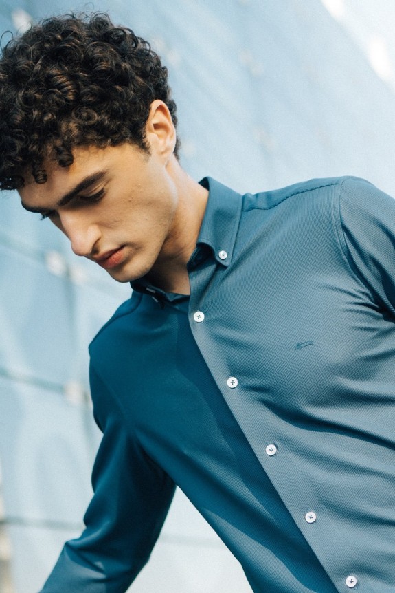 Camisa hombre bielástica en azul no plancha | mister dandy | comprar online